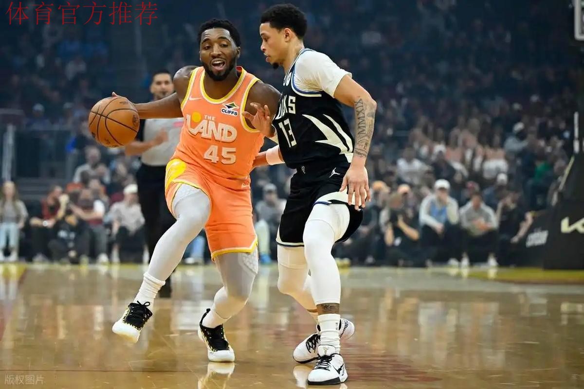 米切尔37分 骑士战胜雄鹿