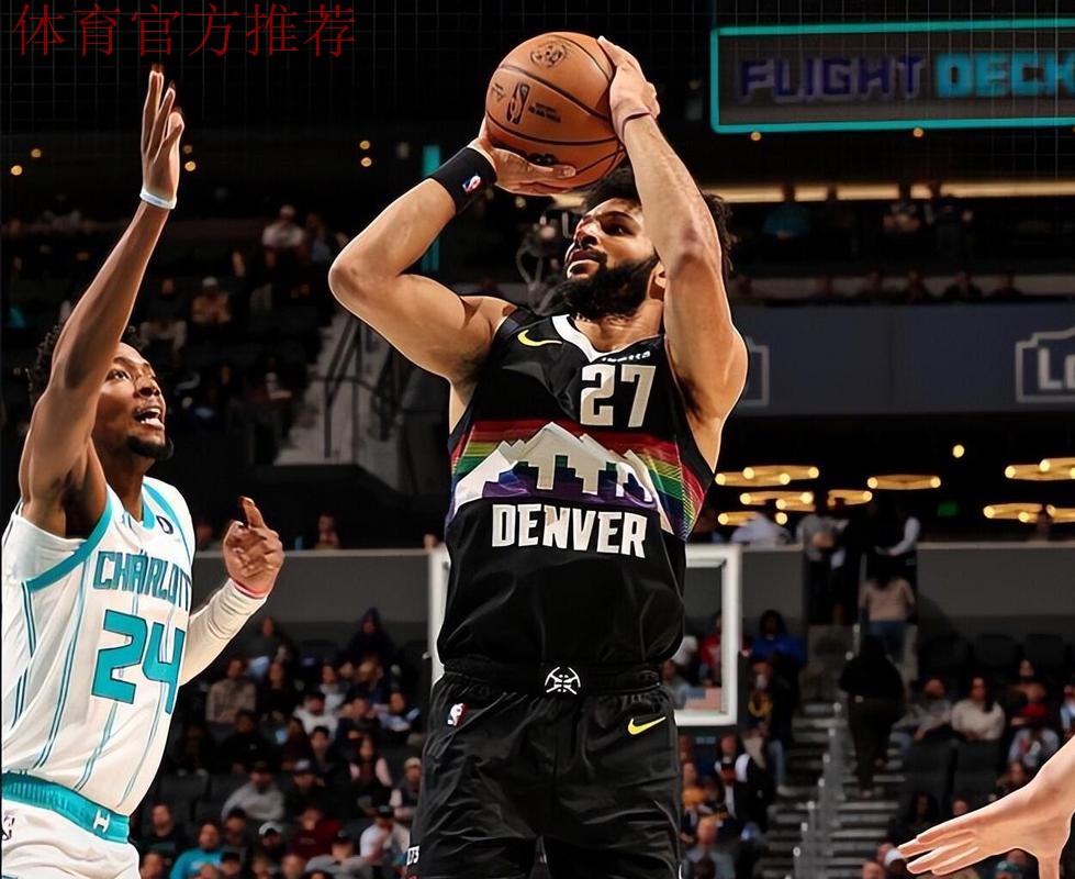 约基奇28+9+11超越篮球之神，穆雷34分超新星打铁，掘金8连斩黄蜂